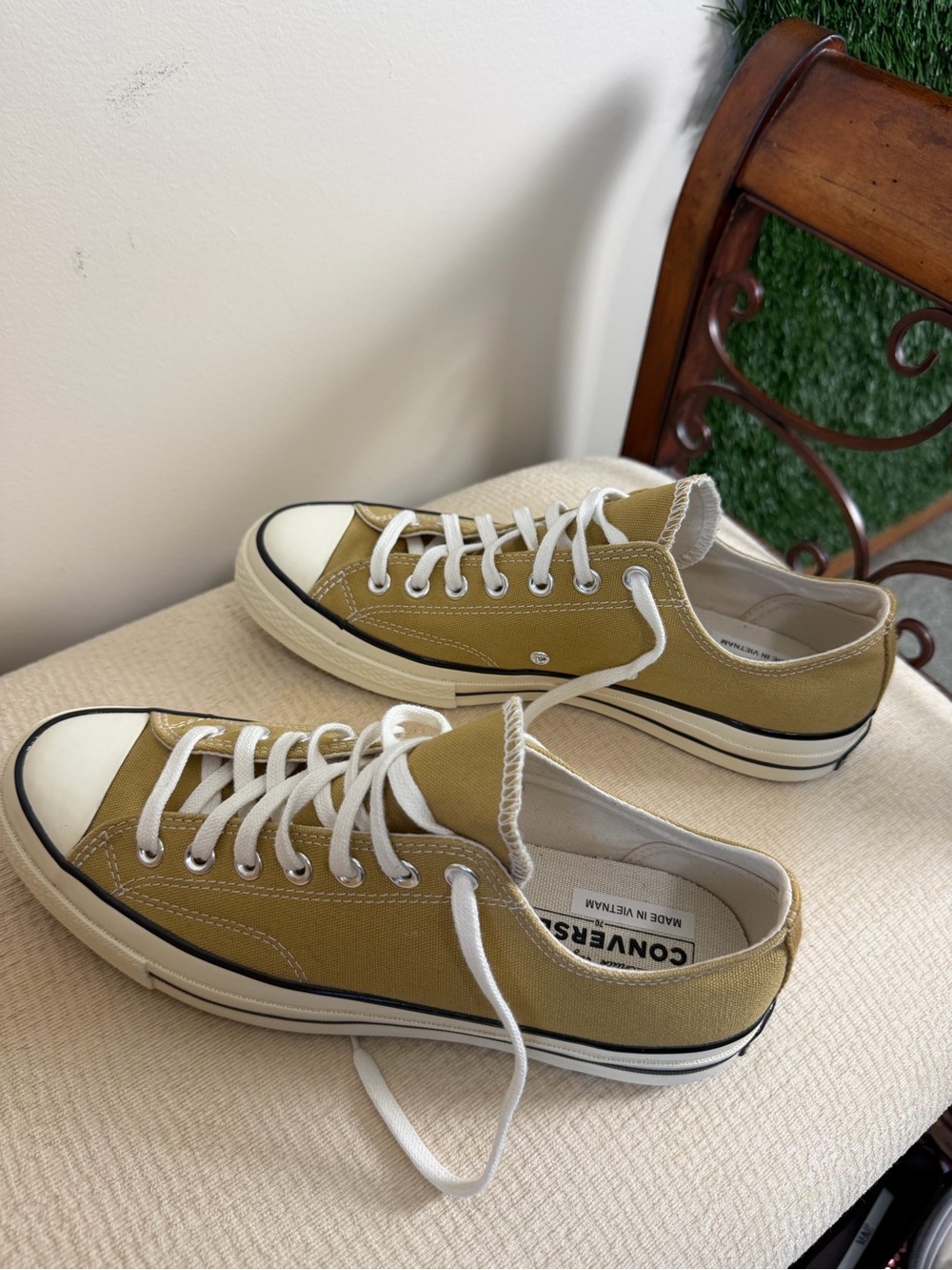 Converse Low-Top Sneakers in Mustard